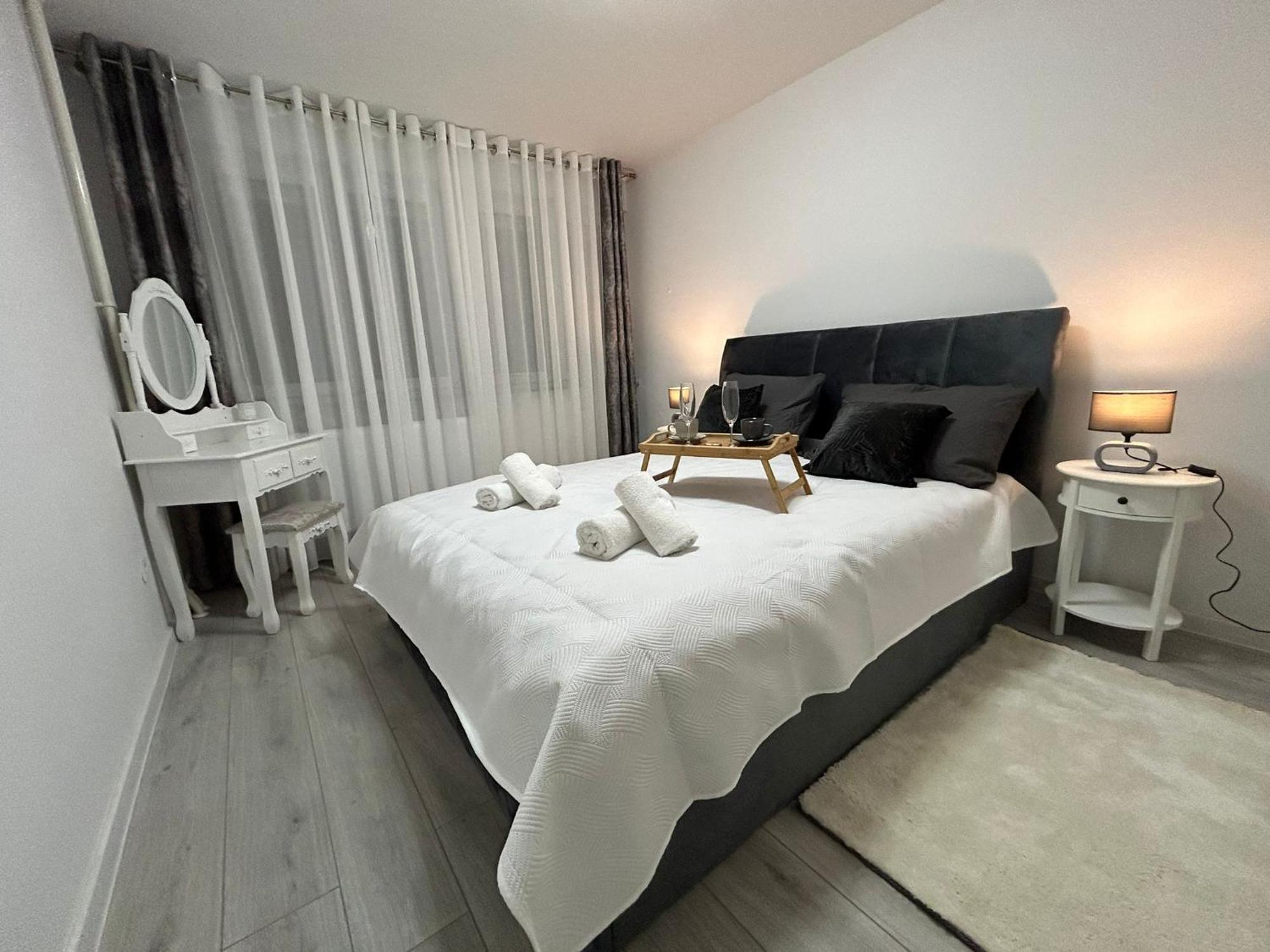 Nastasija Apartment Osijek Buitenkant foto
